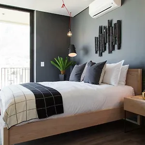 wex-1-apartments.hotels-capetown.com/